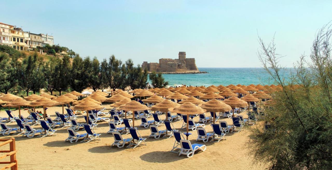 Th Le Castella - Baia Degli Dei Village Exterior foto