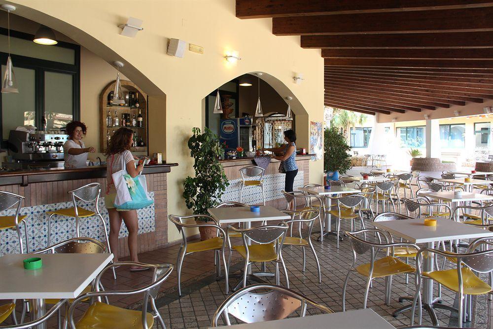 Th Le Castella - Baia Degli Dei Village Exterior foto